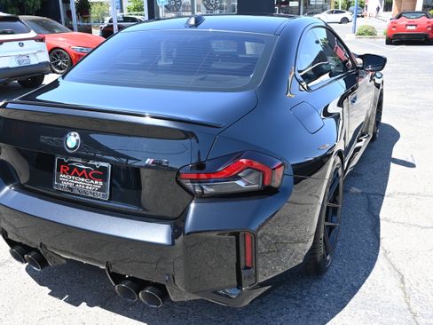 Used 2023 BMW M2 w/ Lighting Package RWD image 18