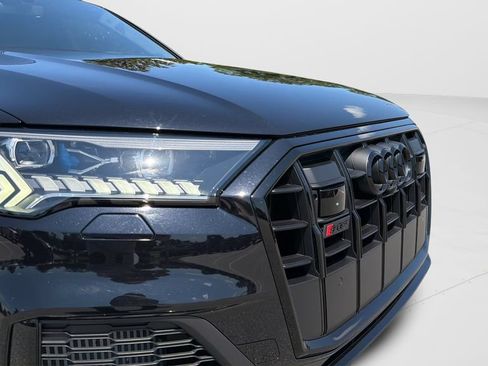 Used 2021 Audi SQ7 Prestige w/ Prestige Package AWD/4WD image 39