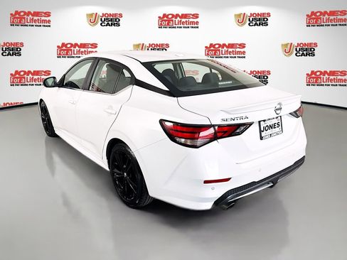 Used 2020 Nissan Sentra SR FWD image 2