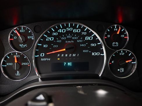 New 2025 GMC Savana 3500 w/ Power Convenience Package image 13