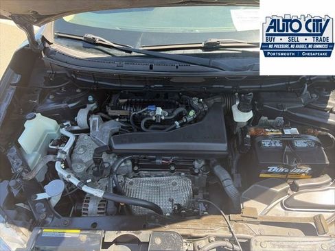 Used 2015 Nissan Rogue SV w/ SV Premium Package FWD image 22