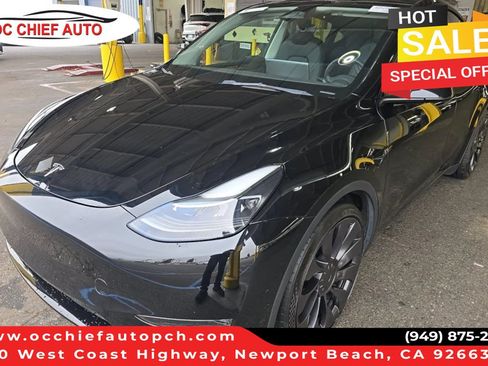 Used 2023 Tesla Model Y Performance AWD/4WD image 1