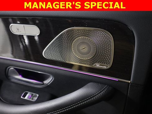 Used 2024 Mercedes-Benz GLE 350 4MATIC w/ AMG Line Exterior image 41