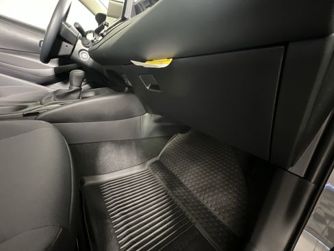 New 2024 Toyota Corolla LE image 33