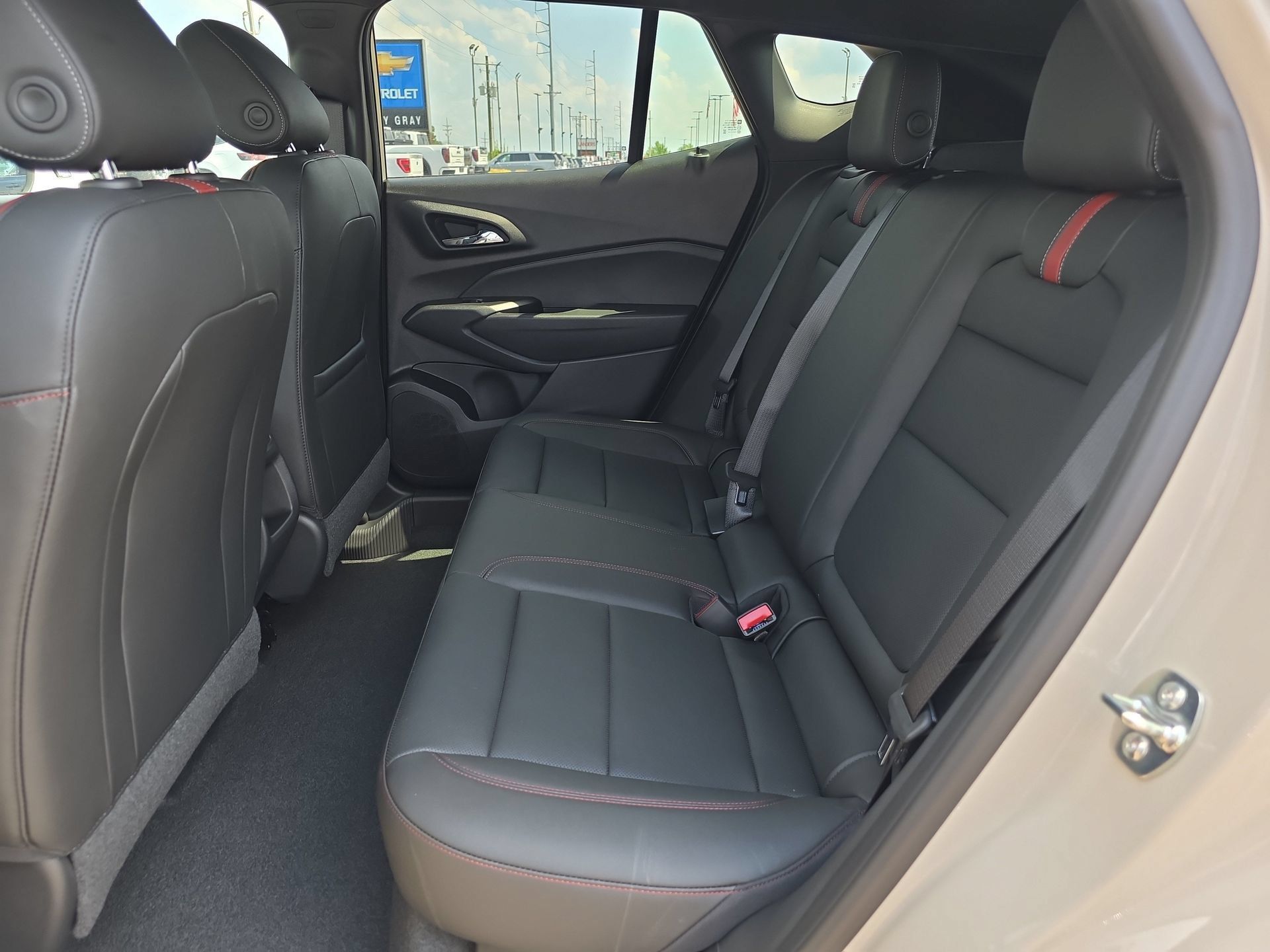 New 2026 Chevrolet Trax RS w/ Driver Confidence Package FWD image 11