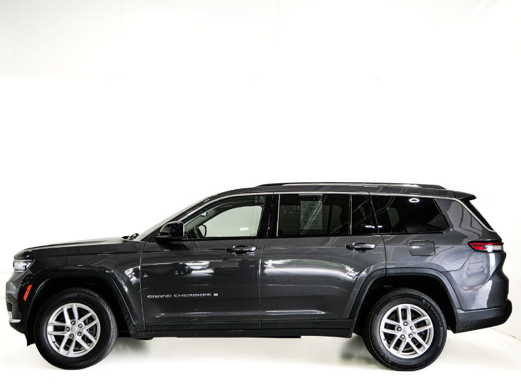 Used 2022 Jeep Grand Cherokee L Laredo w/ Luxury Tech Group I AWD/4WD image 6