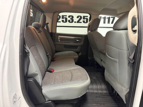 Used 2017 RAM 1500 Big Horn AWD/4WD image 18