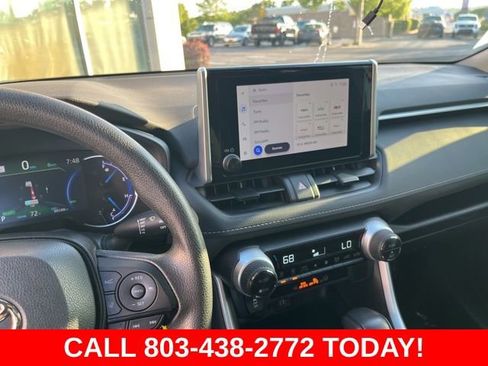 Used 2024 Toyota RAV4 LE AWD/4WD image 21
