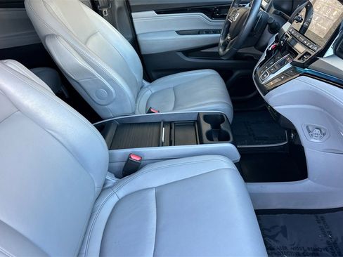 Used 2022 Honda Odyssey Touring image 17