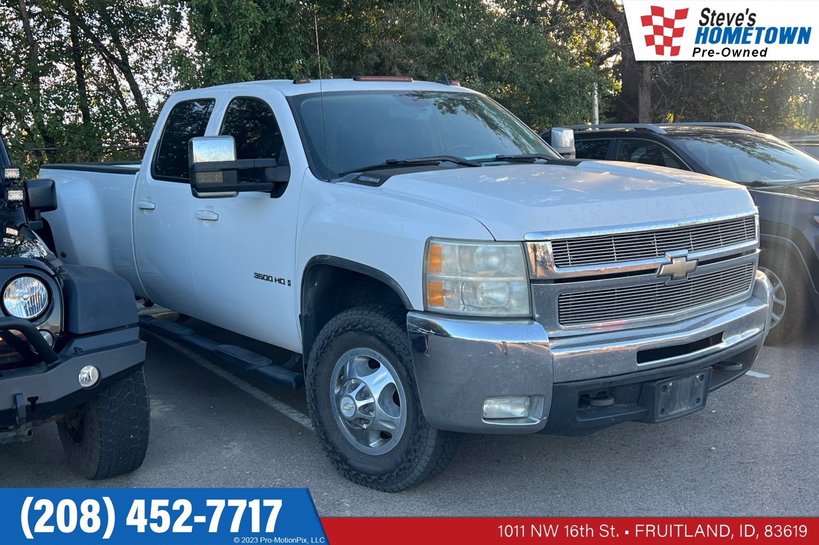 Used 2008 Chevrolet Silverado 3500 LTZ w/ Sun And Navigation Package AWD/4WD image 1