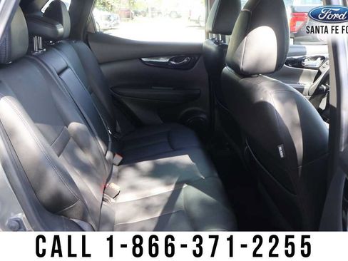 Used 2018 Nissan Rogue Sport SL w/ SL Premium Package FWD image 22