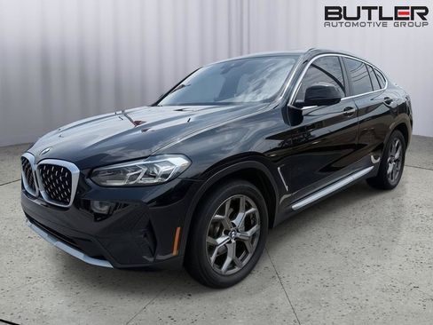 Used 2024 BMW X4 xDrive30i AWD/4WD image 1