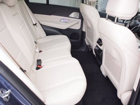 New 2026 Mercedes-Benz GLE 450 4MATIC image 18