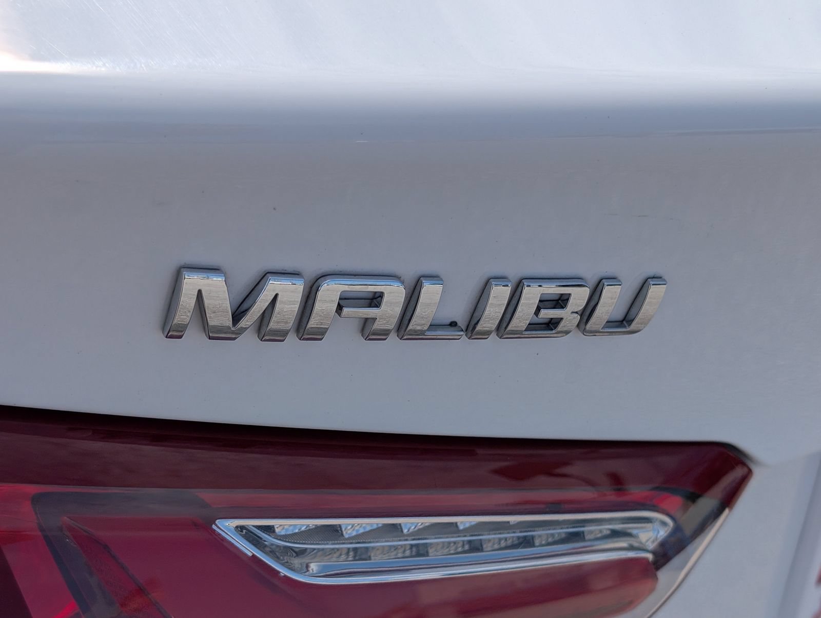 Used 2024 Chevrolet Malibu LT FWD image 9