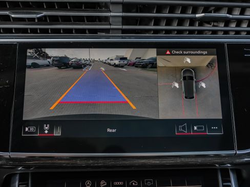 Used 2021 Audi Q8 Premium w/ Convenience Package image 24