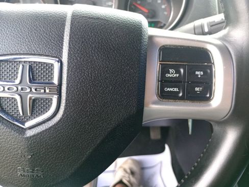 Used 2011 Dodge Avenger Mainstreet image 15