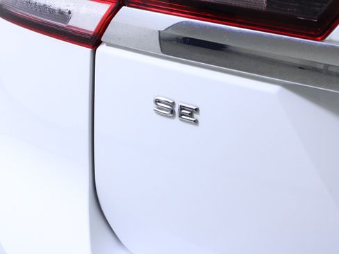 Used 2019 Volkswagen Atlas SE image 10