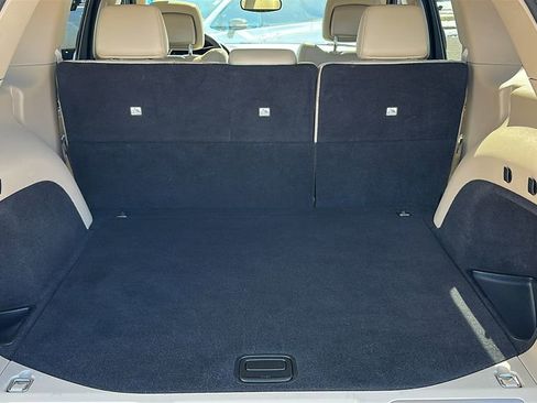 Used 2018 Jeep Grand Cherokee Limited image 28