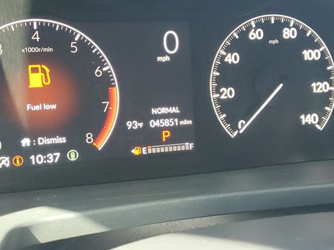 Used 2023 Honda Pilot LX image 25