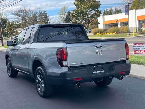 Certified 2023 Honda Ridgeline Sport image 7