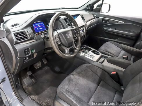 Used 2022 Honda Pilot Sport image 14