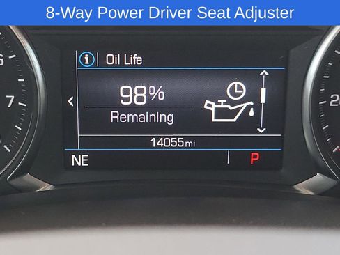 Used 2024 GMC Terrain SLE w/ Driver Convenience Package image 23