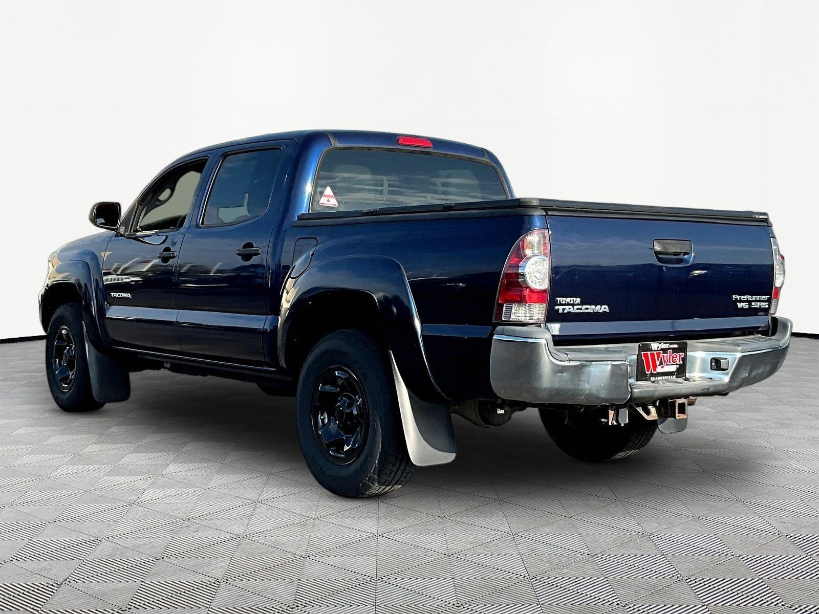 Used 2013 Toyota Tacoma PreRunner w/ SR5 Pkg RWD image 4