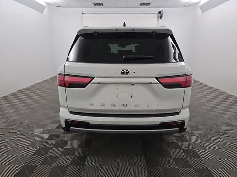 Used 2023 Toyota Sequoia Capstone AWD/4WD image 5