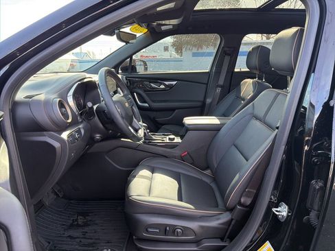 Used 2024 Chevrolet Blazer Premier w/ LPO, Black Sport Package image 18