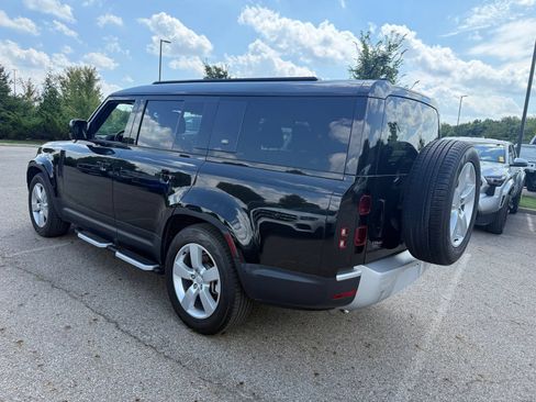 Used 2024 Land Rover Defender 130 S AWD/4WD image 7