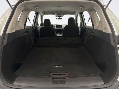 Used 2023 Nissan Rogue S image 20