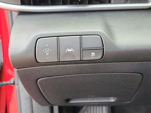 Used 2023 Hyundai Elantra SEL w/ Convenience Package image 23
