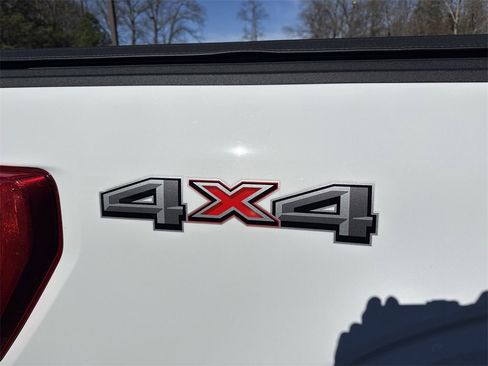 Used 2023 Ford F150 XLT w/ Equipment Group 302A High image 13