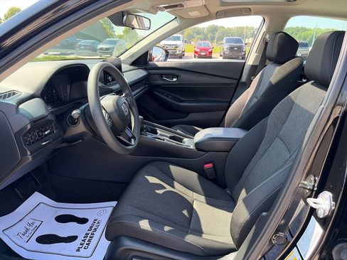 Used 2024 Honda Accord EX image 15
