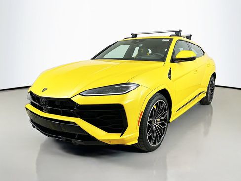 Used 2025 Lamborghini Urus SE AWD/4WD image 1