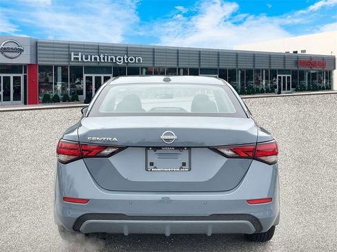 Certified 2025 Nissan Sentra SV image 7