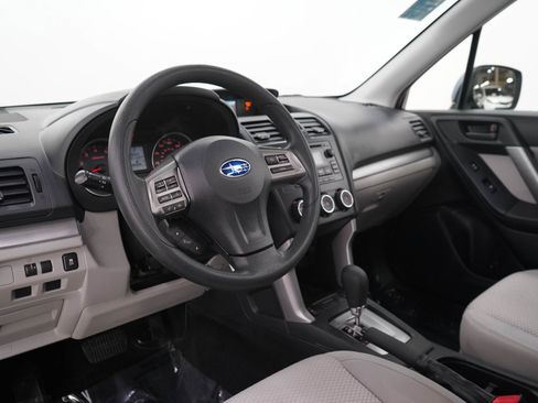 Used 2014 Subaru Forester 2.5i Premium w/ All-Weather Package AWD/4WD image 23