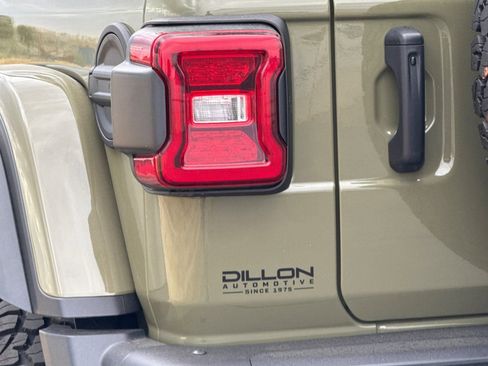 New 2026 Jeep Wrangler Unlimited Rubicon AWD/4WD image 25