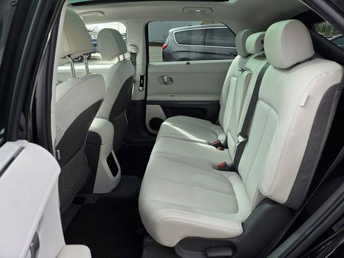 Used 2024 Hyundai Ioniq 5 Limited image 14