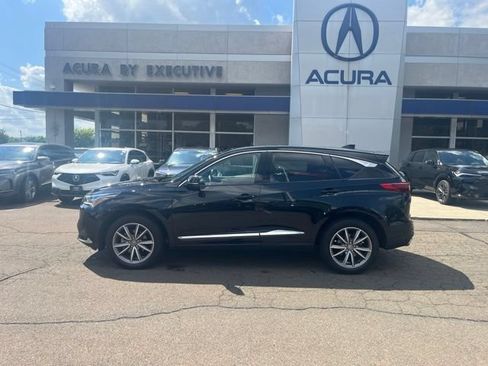 Used 2024 Acura RDX SH-AWD w/ Technology Package image 2