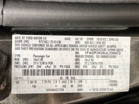 Used 2018 Ford Focus SE FWD image 11