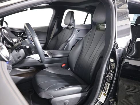 Used 2023 Mercedes-Benz EQE 350+ 4MATIC Sedan image 40