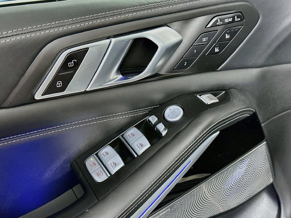 Used 2023 BMW ALPINA XB7 AWD/4WD image 24
