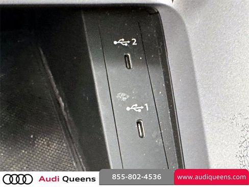 Used 2022 Audi Q3 2.0T Premium Plus image 25