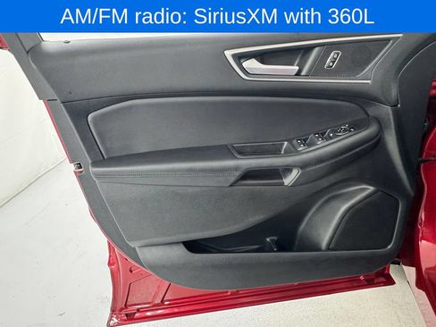Used 2023 Ford Edge SEL w/ Convenience Package AWD/4WD image 19