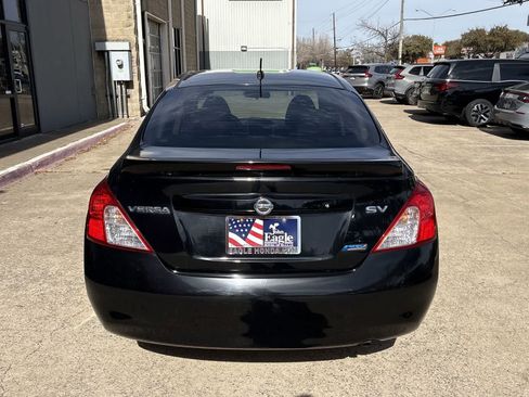 Used 2013 Nissan Versa SV image 13