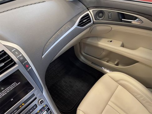 Used 2019 Lincoln MKZ Reserve w/ Reserve Plus Package image 28