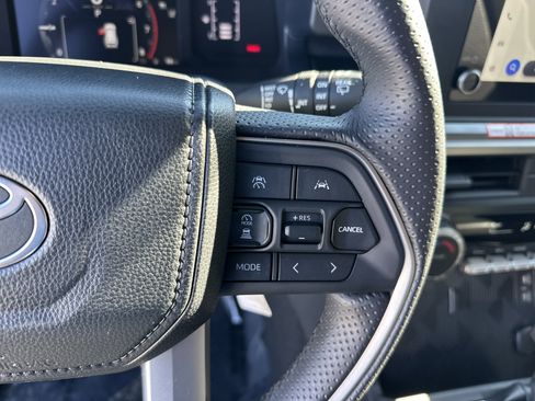 Certified 2025 Toyota 4Runner SR5 image 20