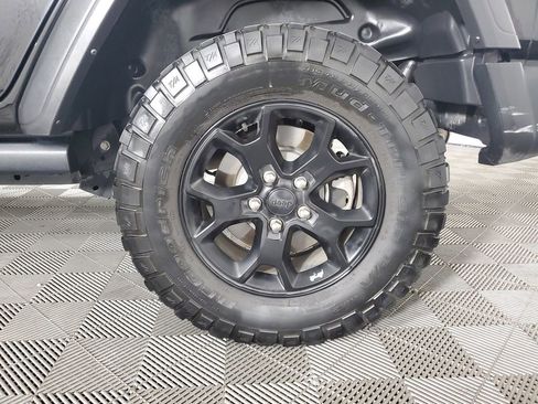 Used 2022 Jeep Wrangler Unlimited Willys image 29