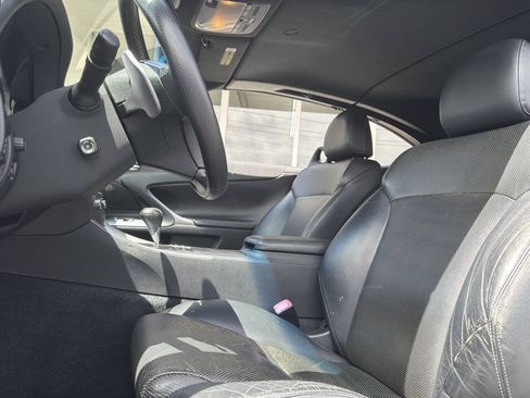 Used 2013 Lexus IS 250C RWD image 20